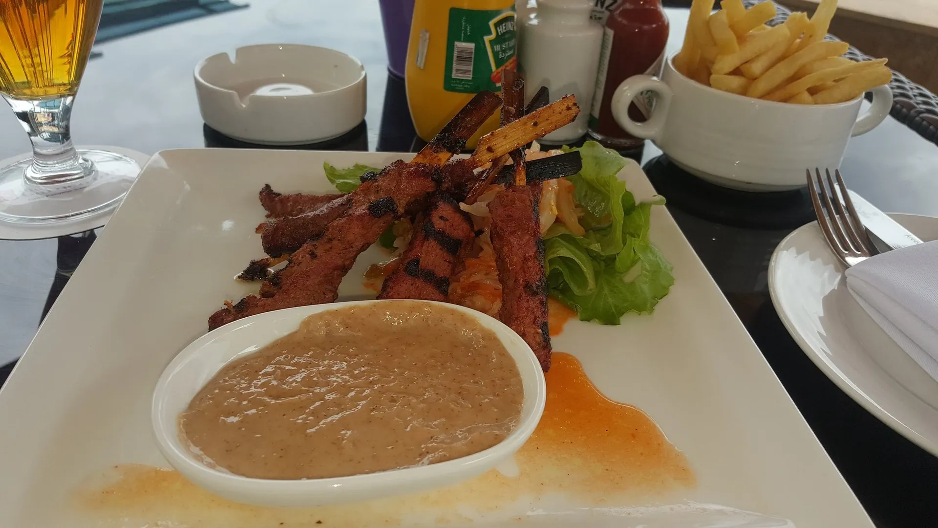 Hilton Garden Inn Nairobi — dining