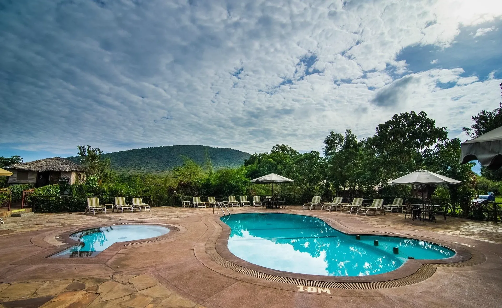 Sentrim Mara Camp — tent with balcony view