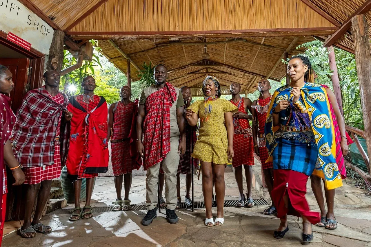 Sentrim Mara Camp — guest lounge